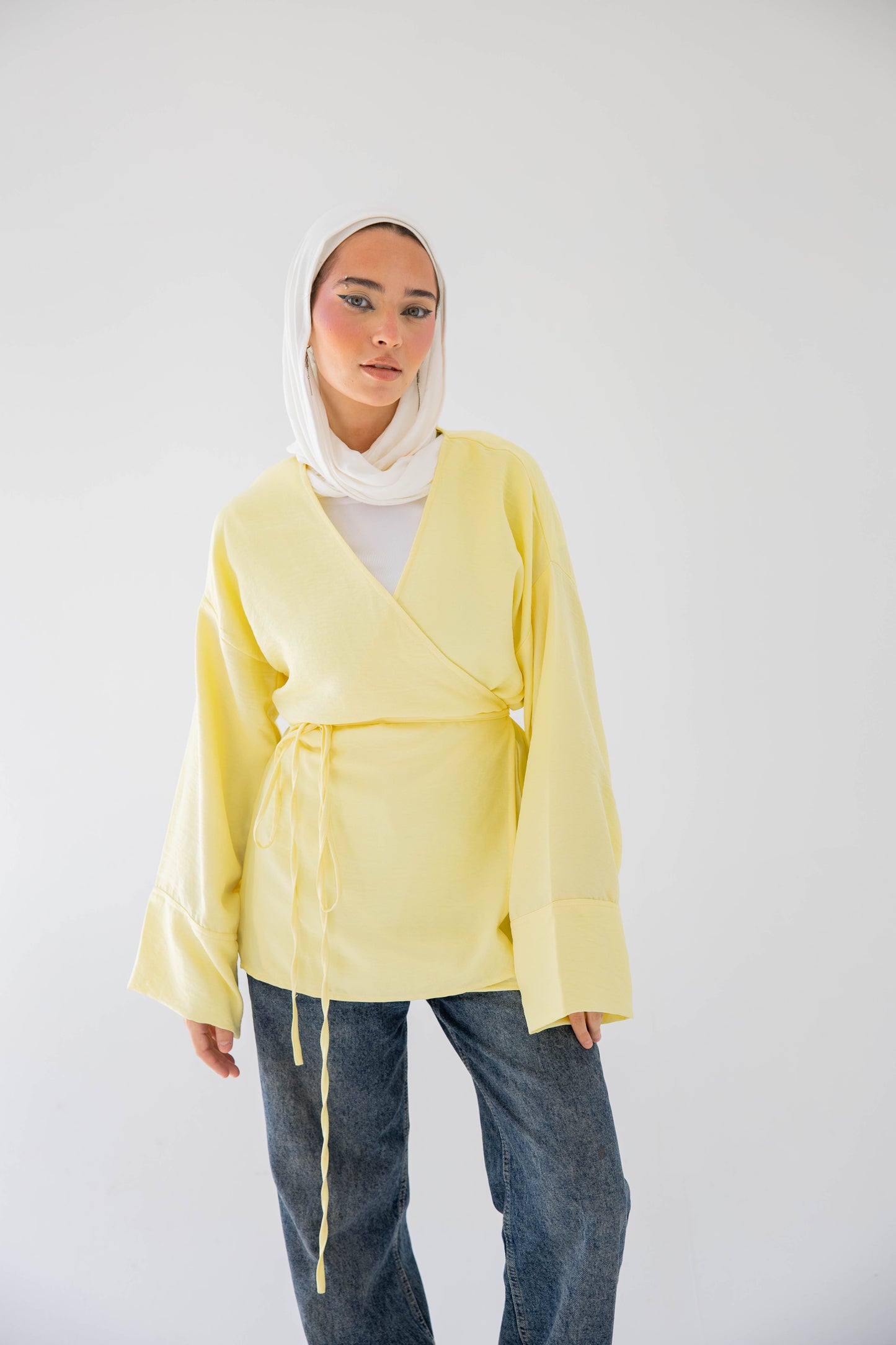 Luna wrap in pastel yellow