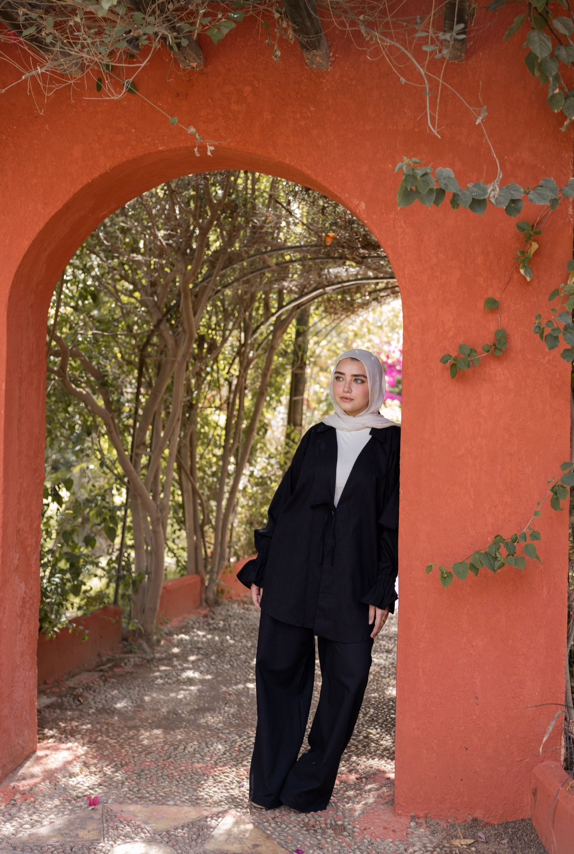 ASMC linen set in black