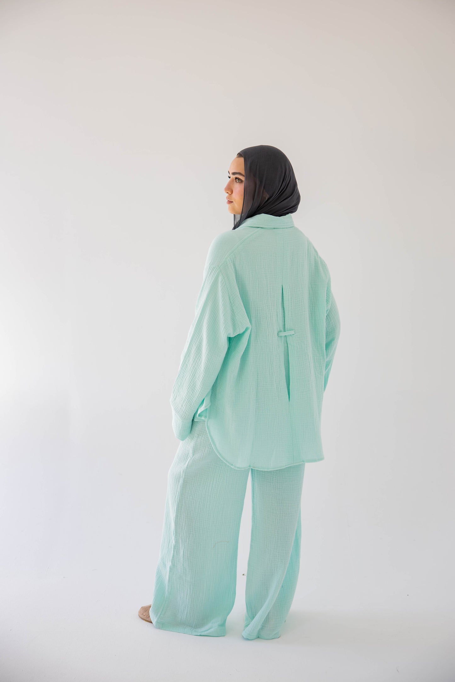 The breezy set in aqua blue