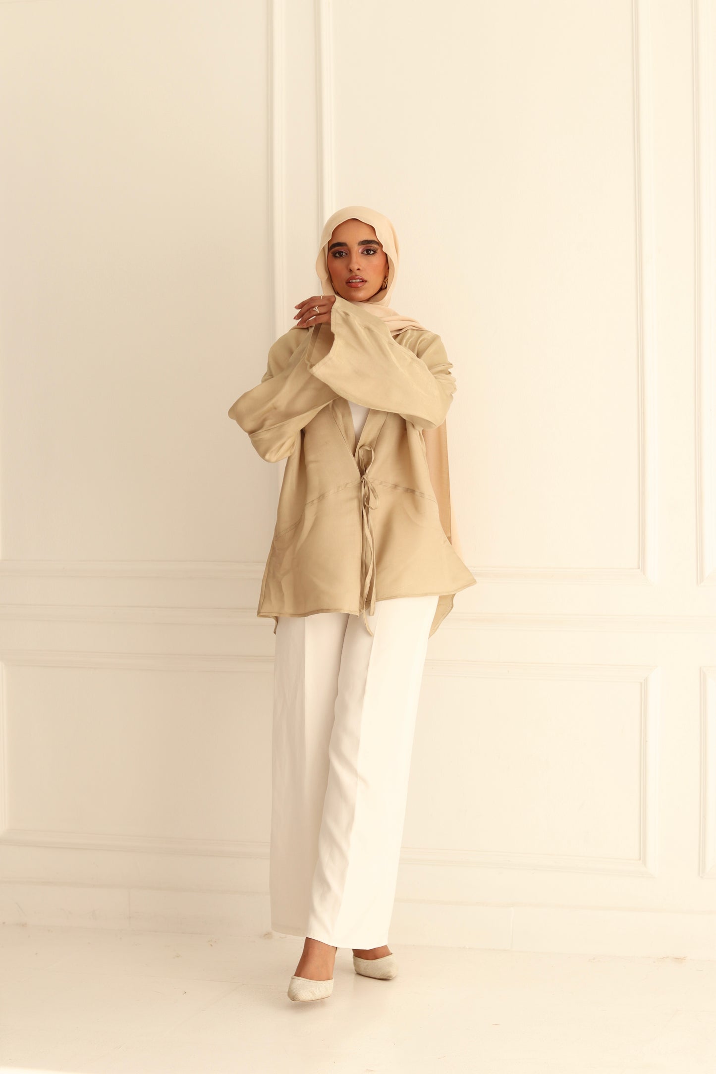 Shimmery kimono in cream