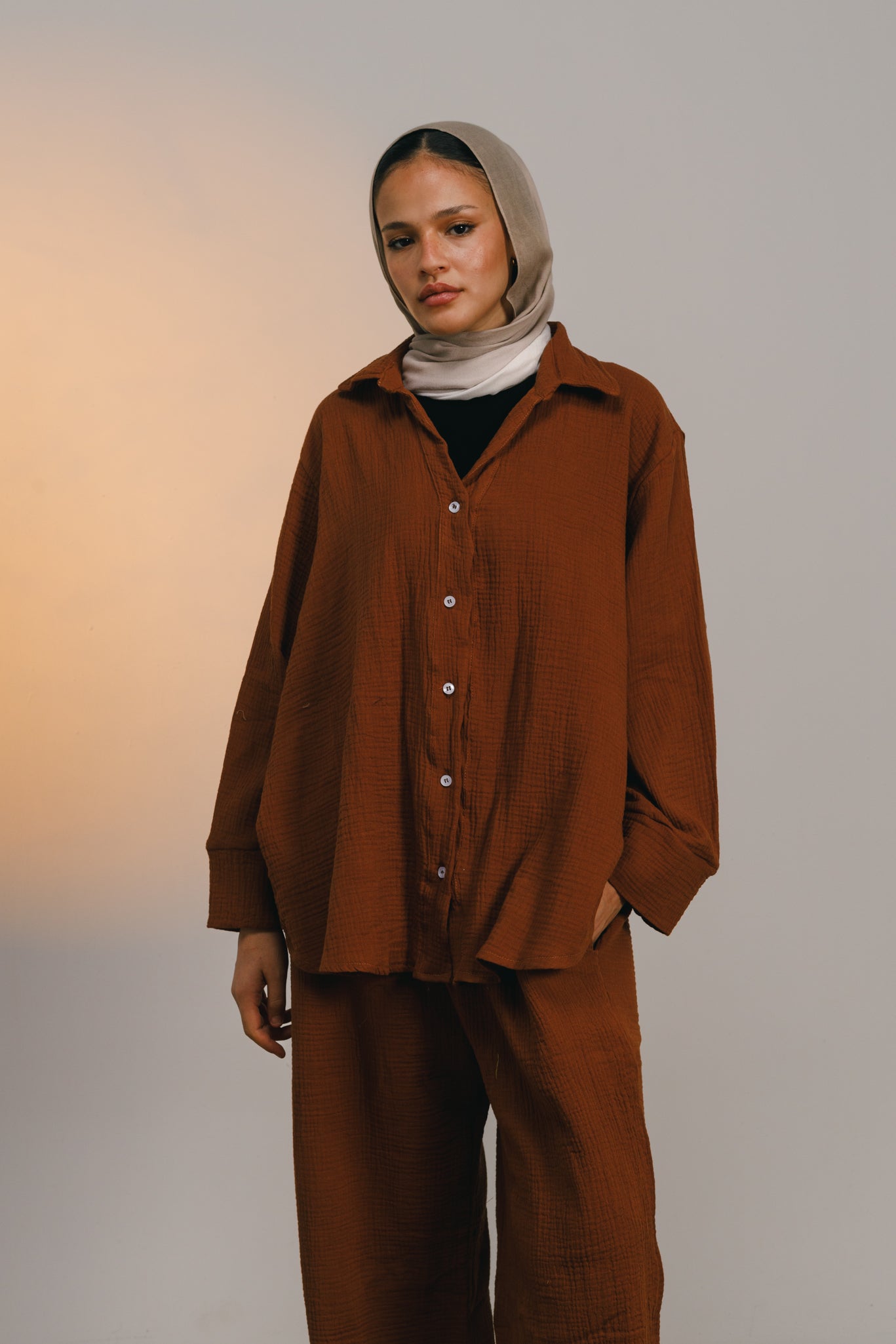 The breezy blouse in chocolate brown
