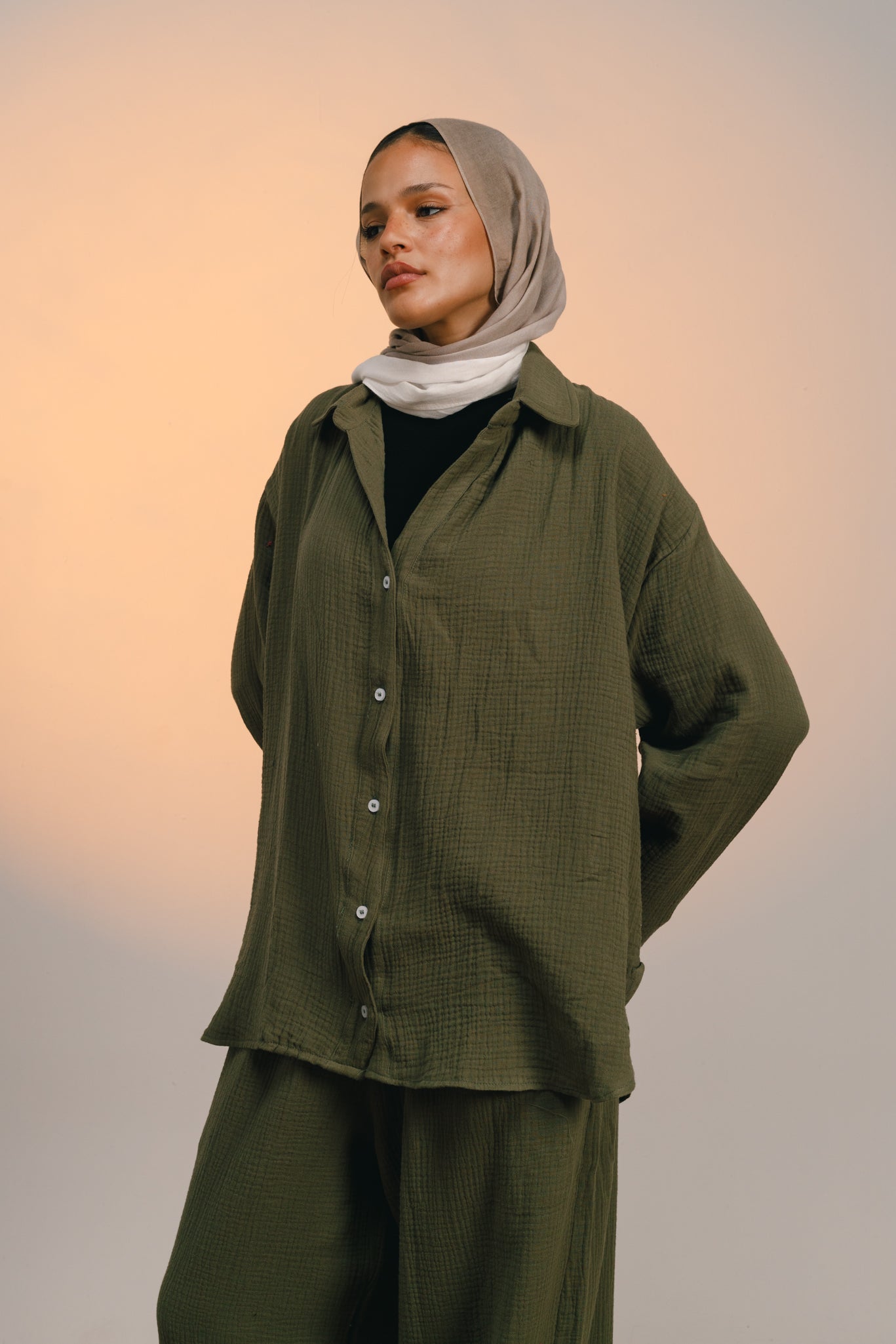 The breezy set in Dark olive