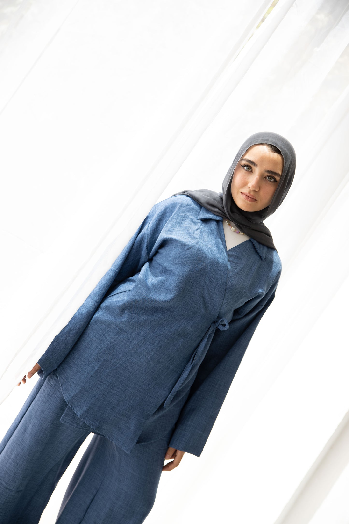 The practical set in washed blue