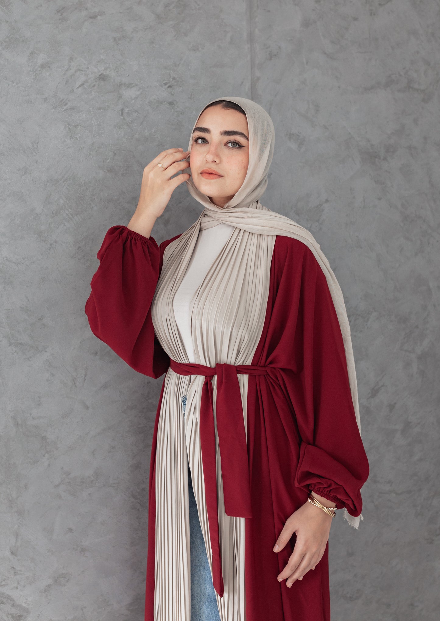 Elara abaya in deep red
