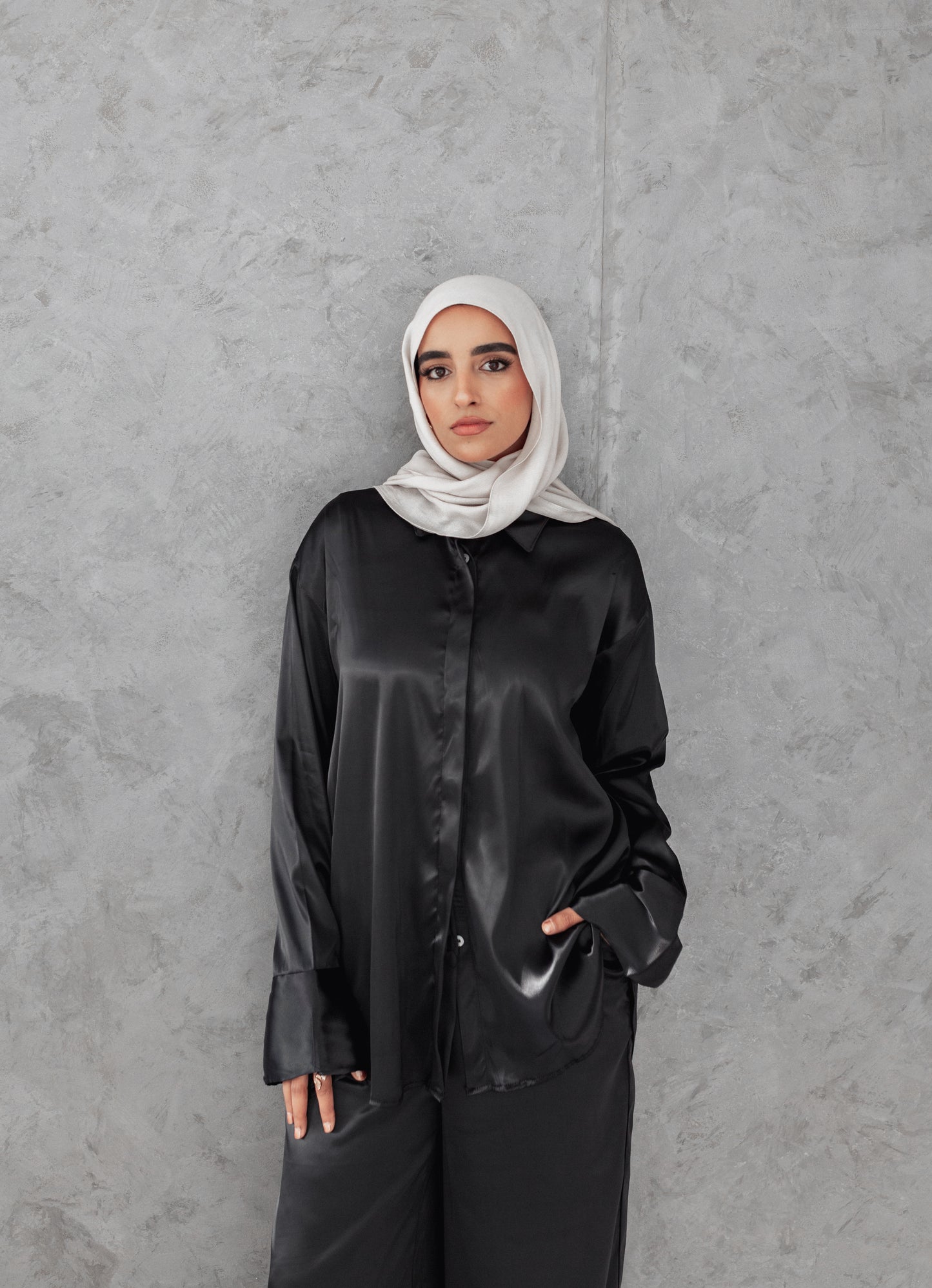 Love me silk set in black