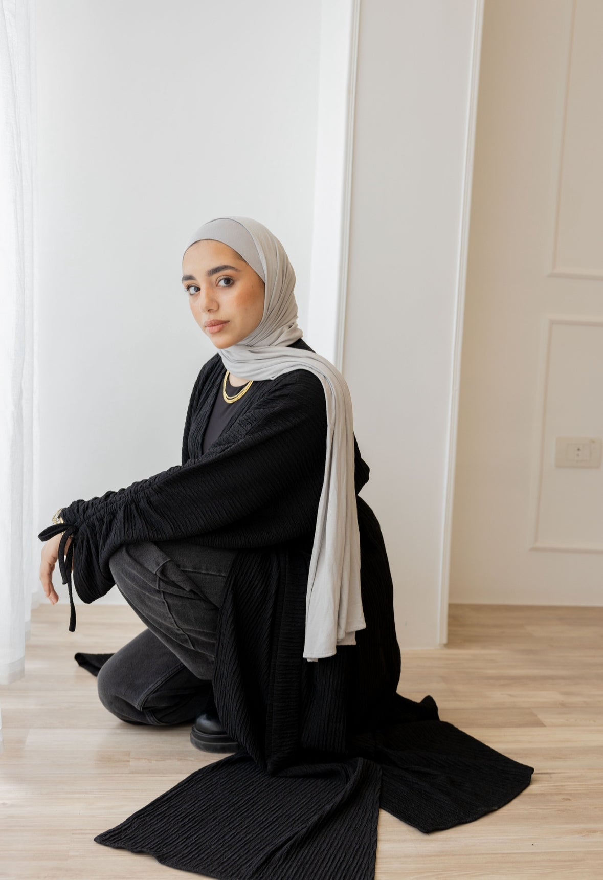 Crushed cardigan in black