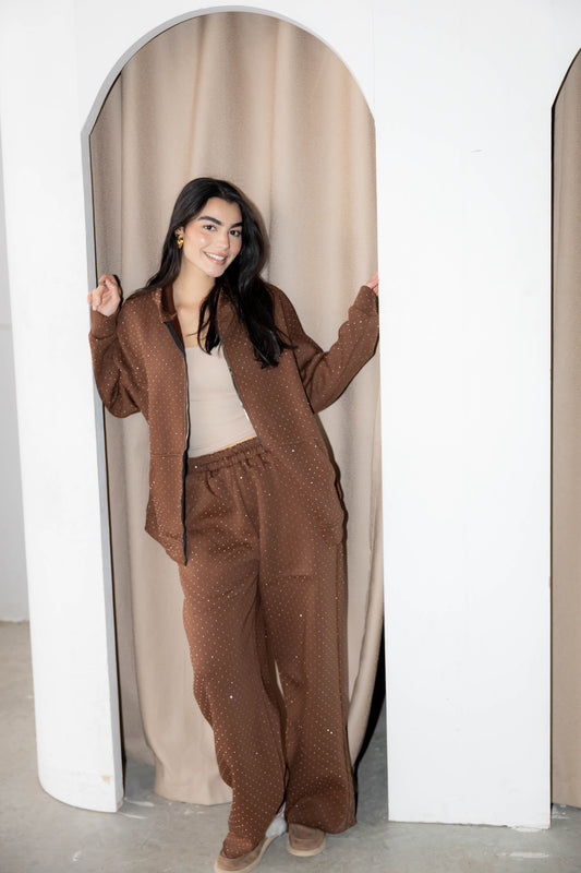 MIDNIGHT GLOW Set In Hazelnut