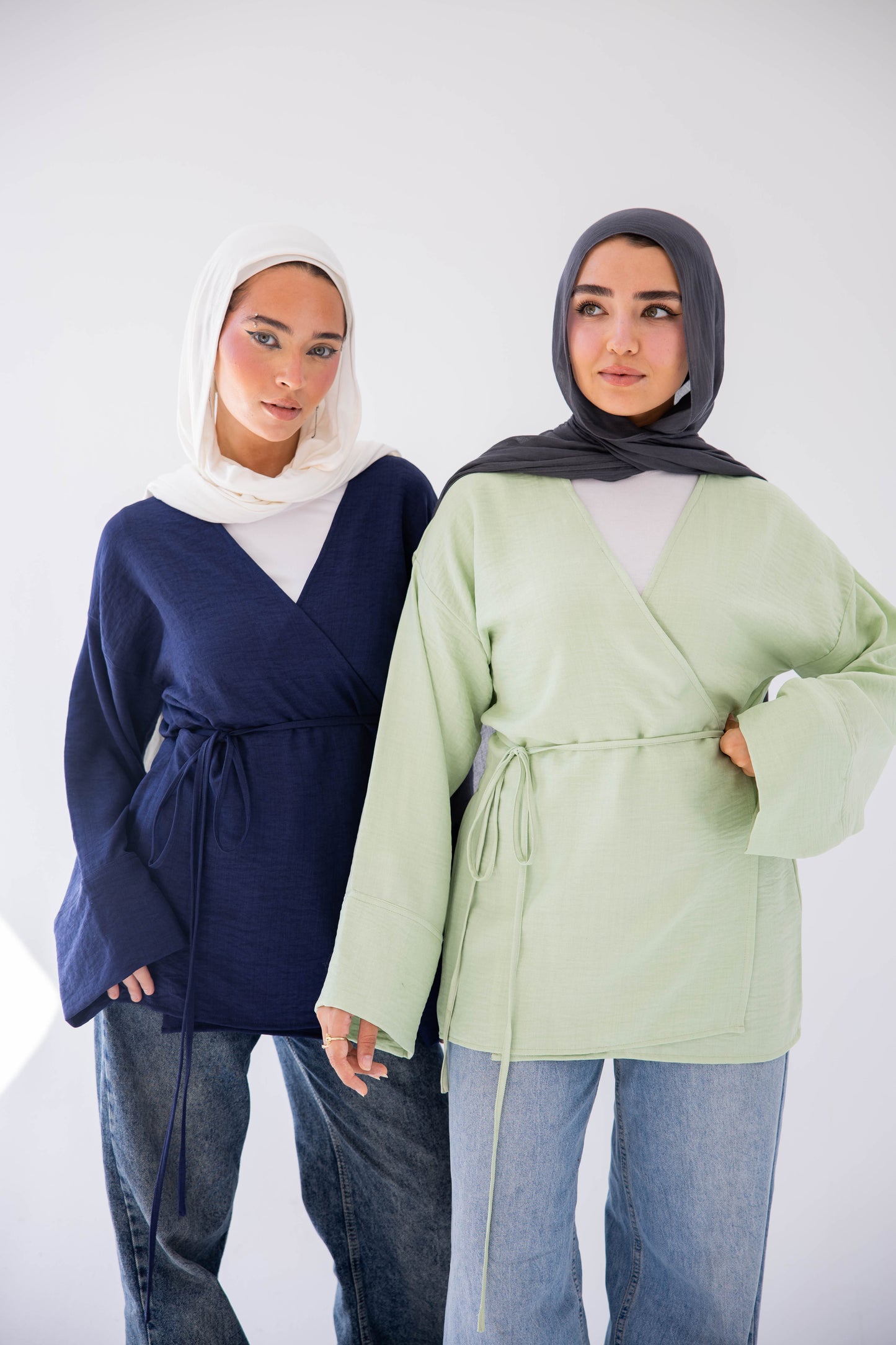 Luna wrap in navy blue