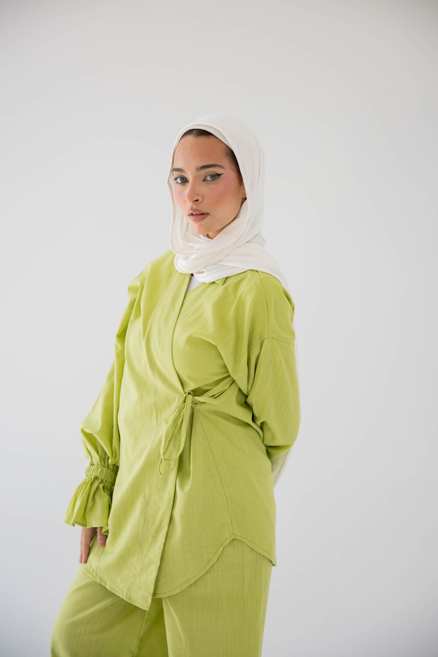 ASMC linen set in Electric Green