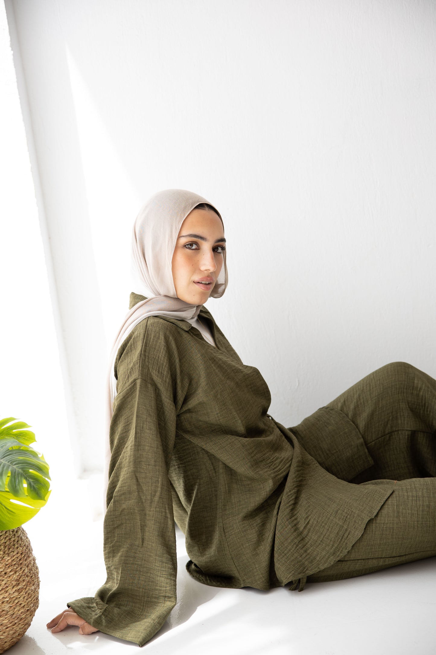 The practical set in deep olive