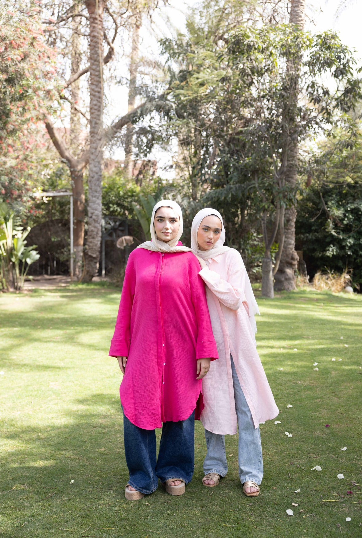Crinkled linen long shirt in hot pink