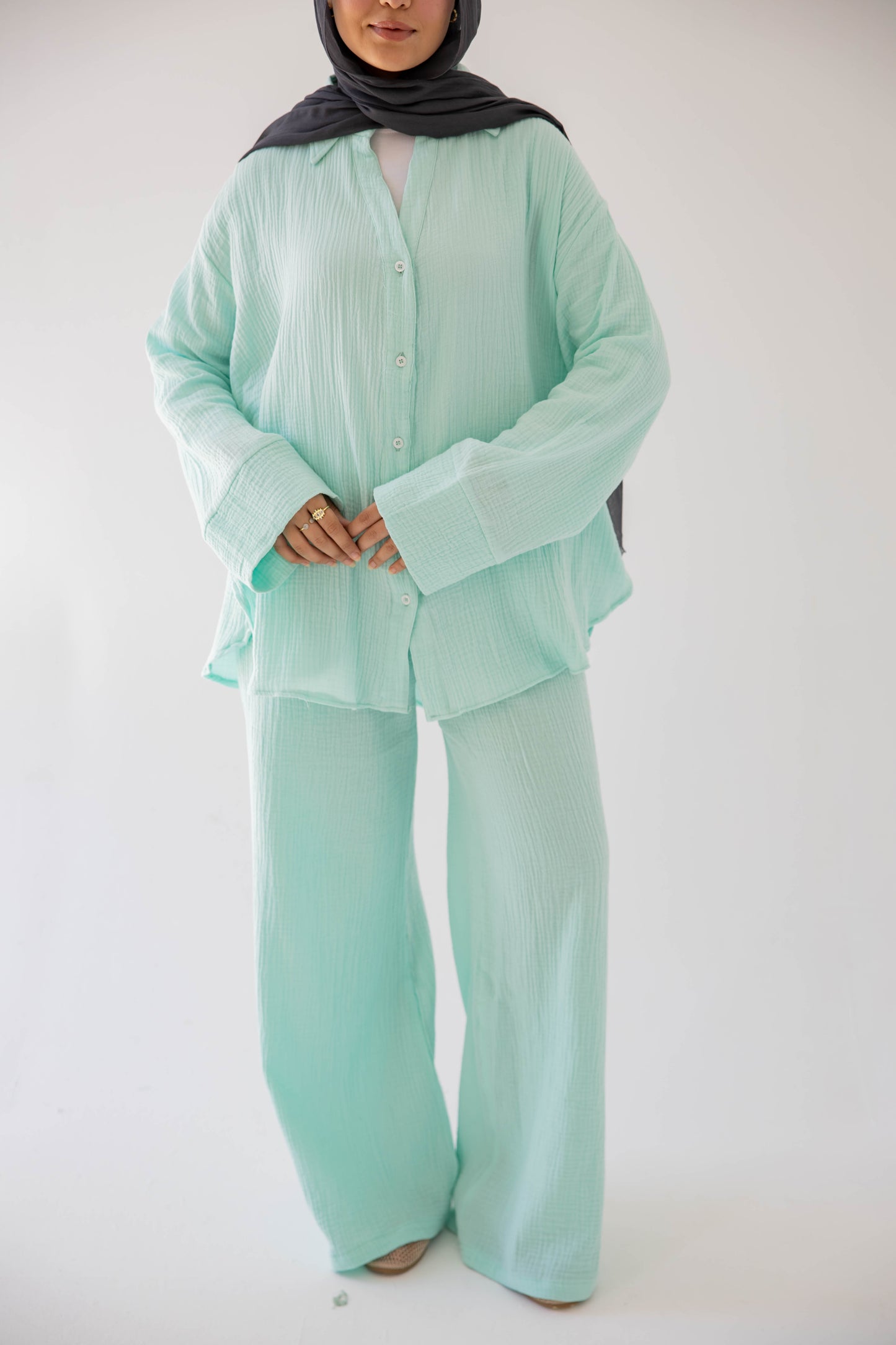 The breezy set in aqua blue