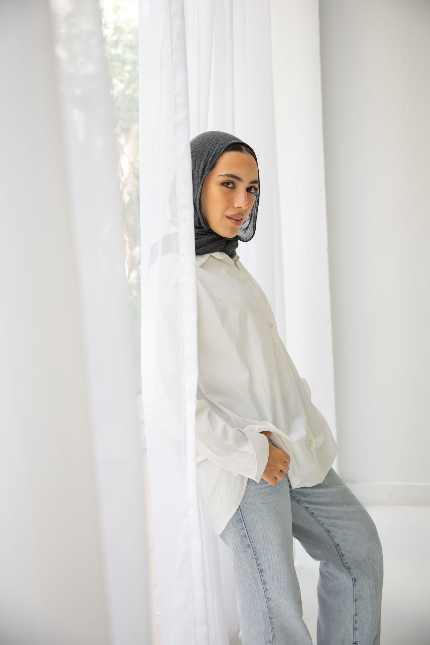 Whisper shirt in white [ Non-Transparent ]