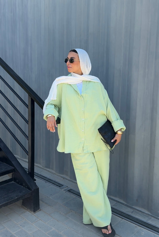 The breezy set in apple green