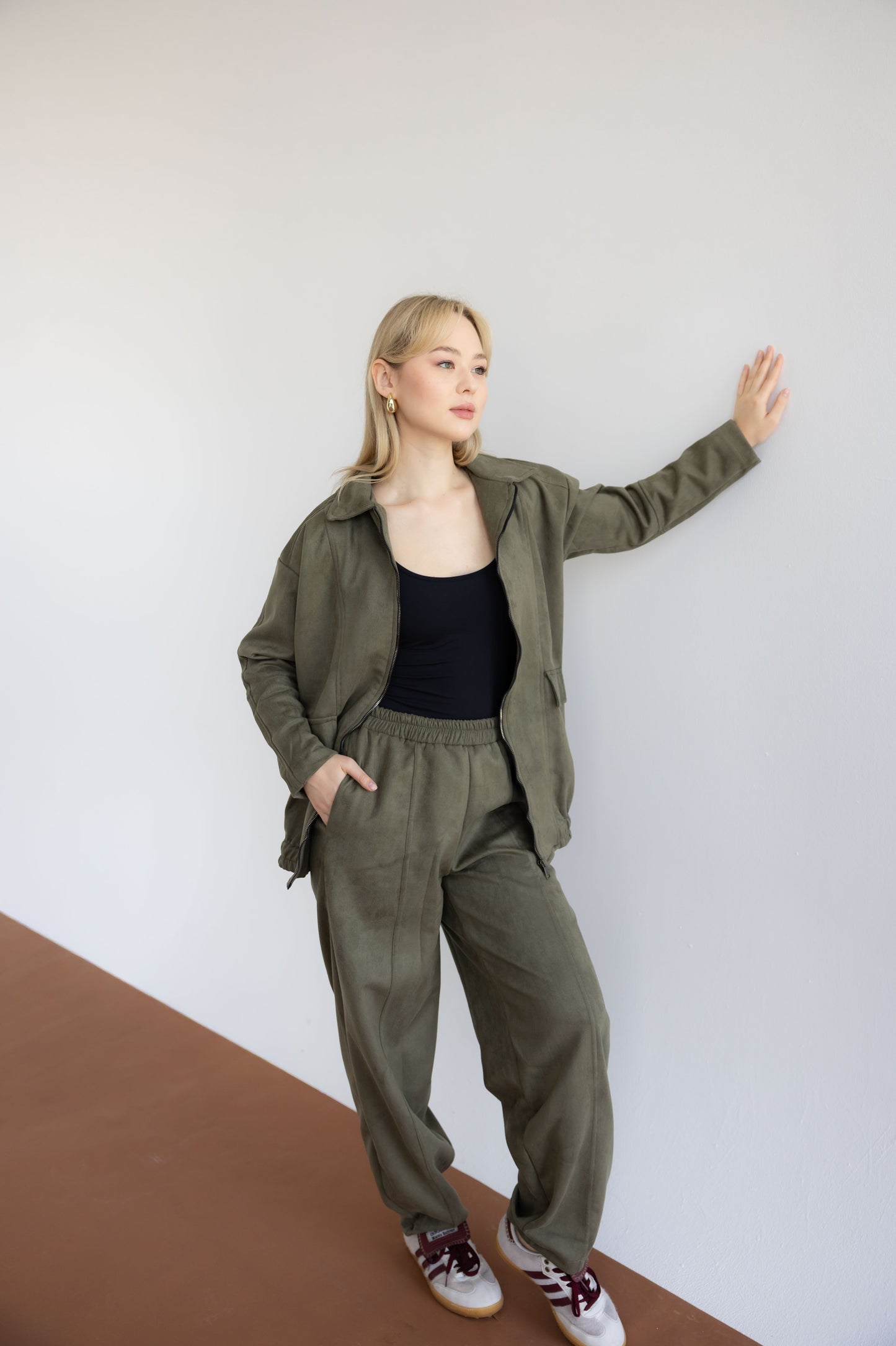 On Track Set In Olive