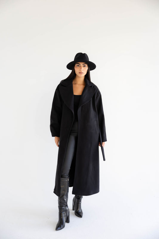 Snow Grace Coat In Black