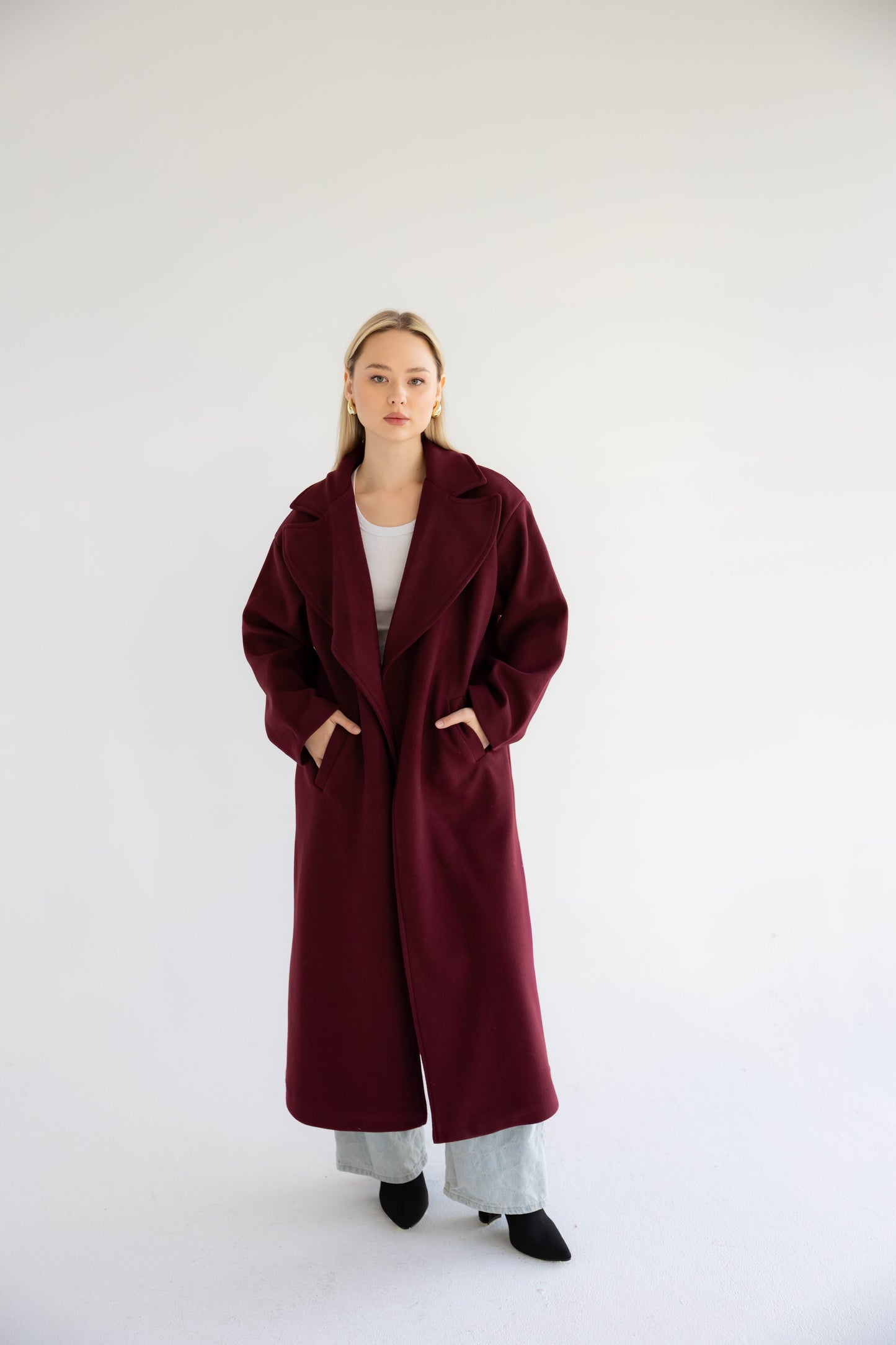 Snow Grace Coat In Mulberry