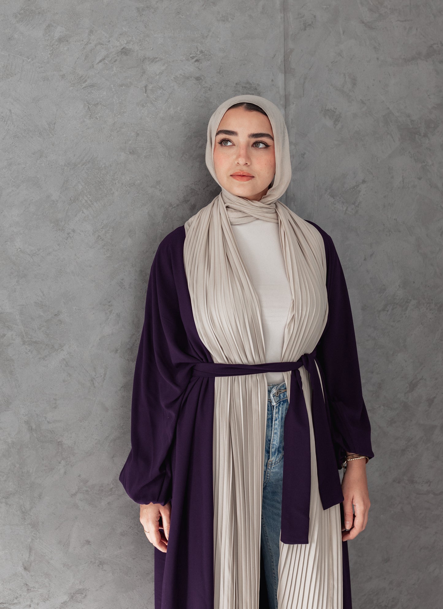 Elara abaya in Royale purple