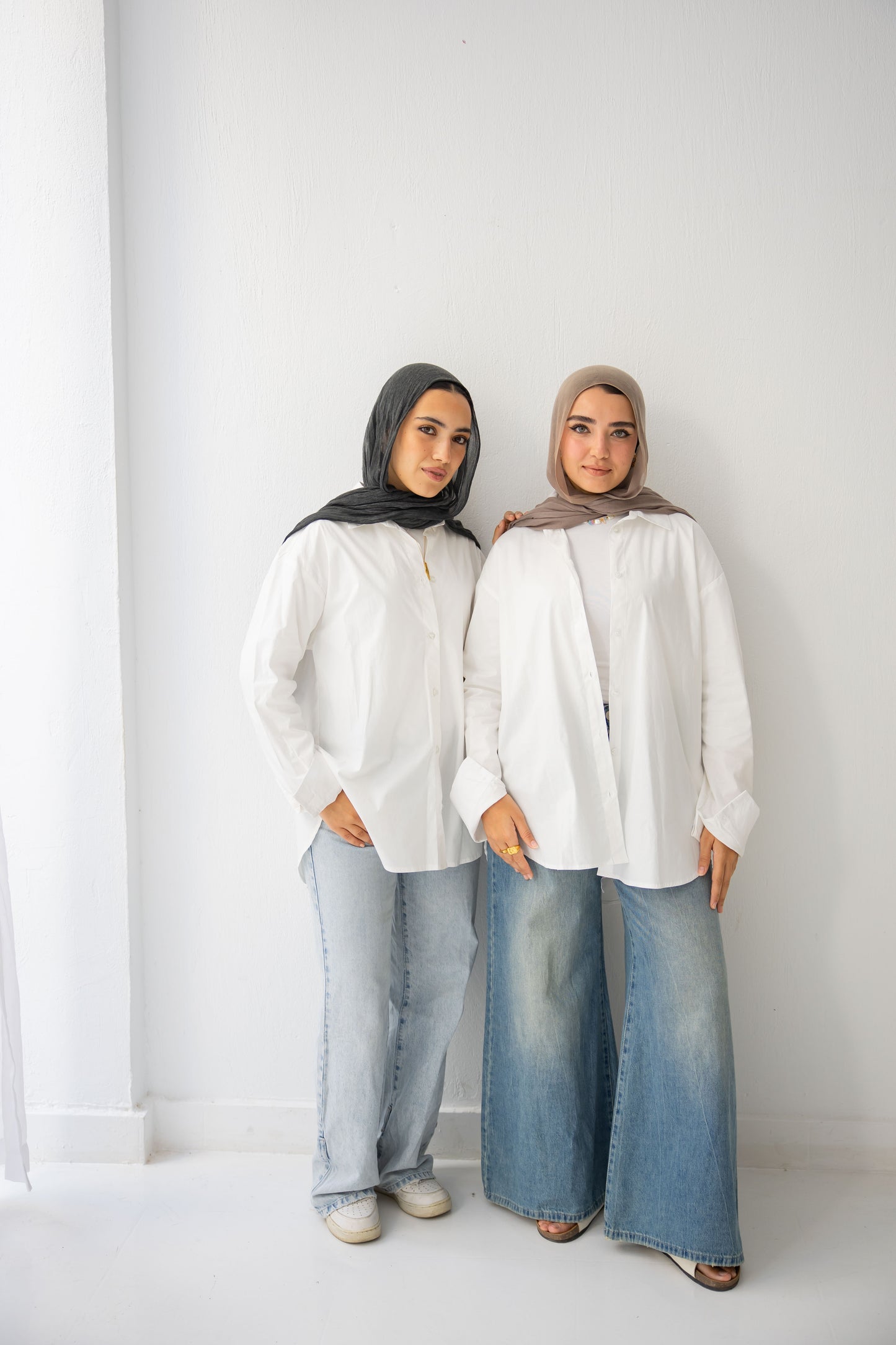 Whisper shirt in white [ Non-Transparent ]