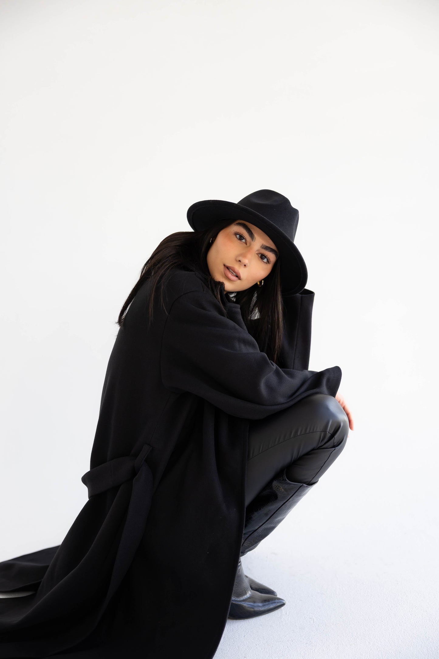 Snow Grace Coat In Black