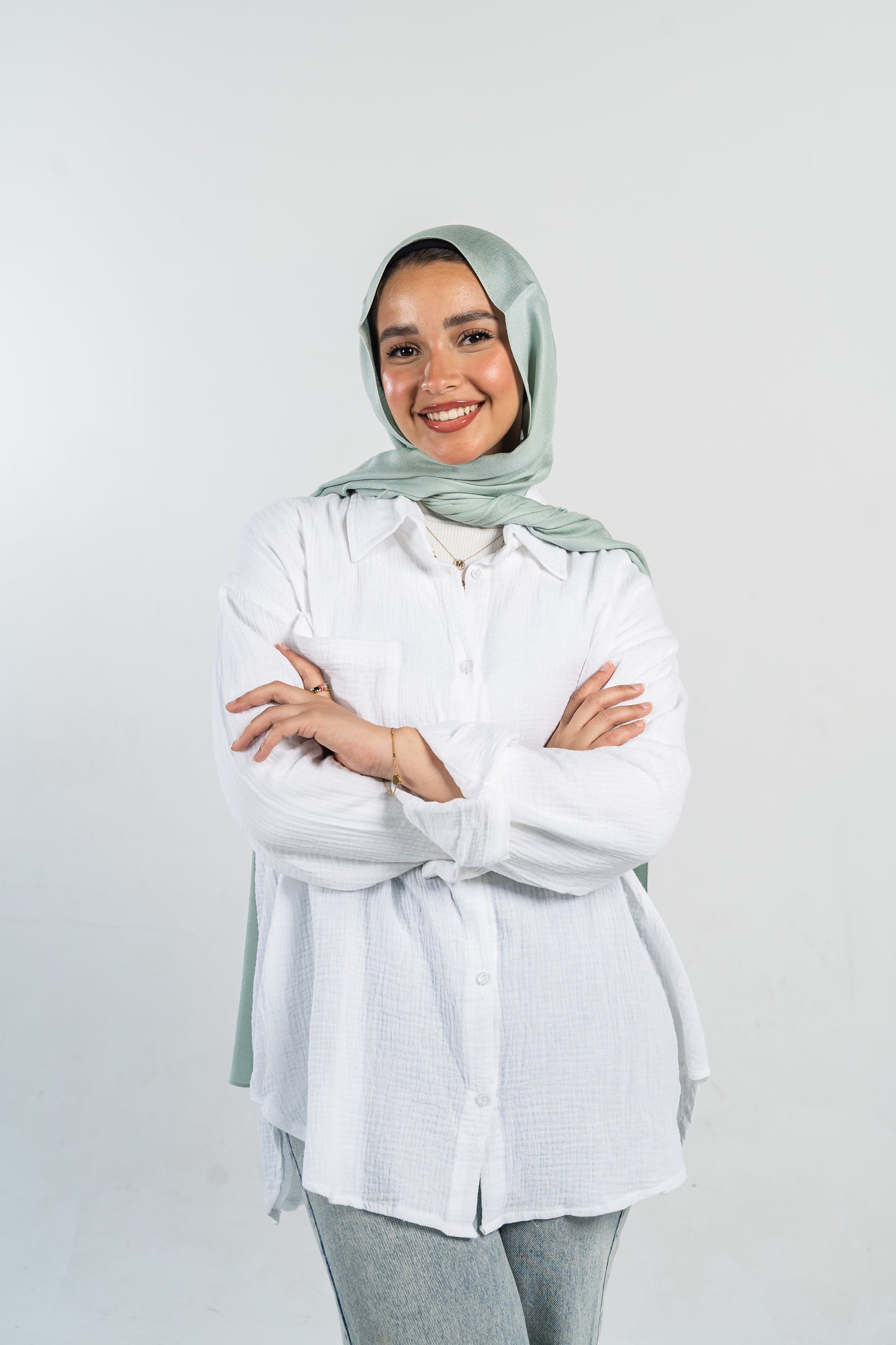 Crinkled linen shirt in white