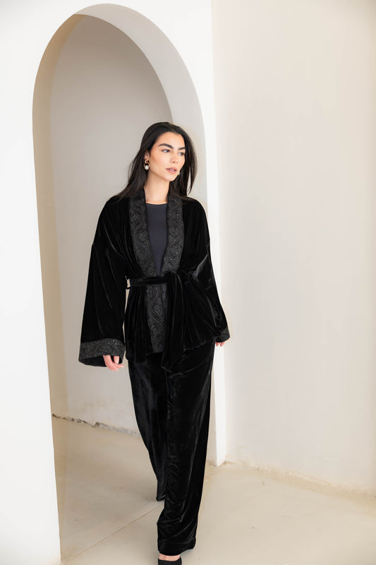 Midnight Majesty Set In Black