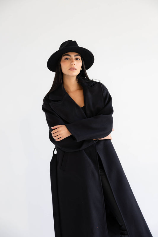 Snow Grace Coat In Black