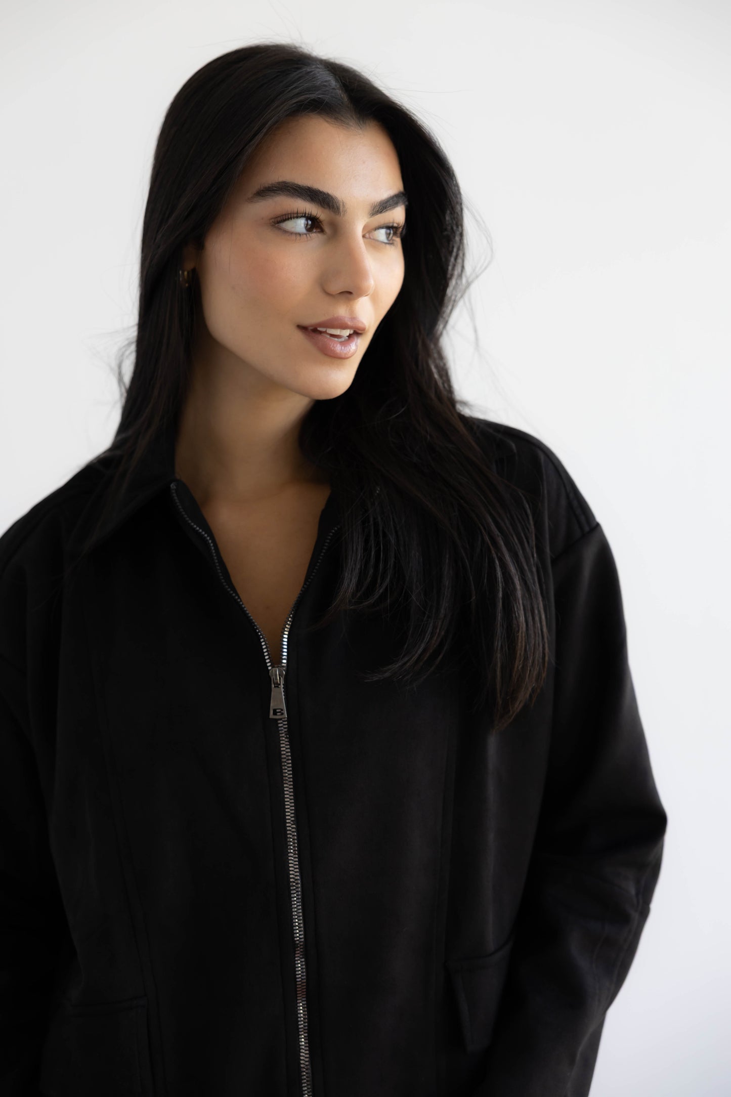 On Track Set In Black