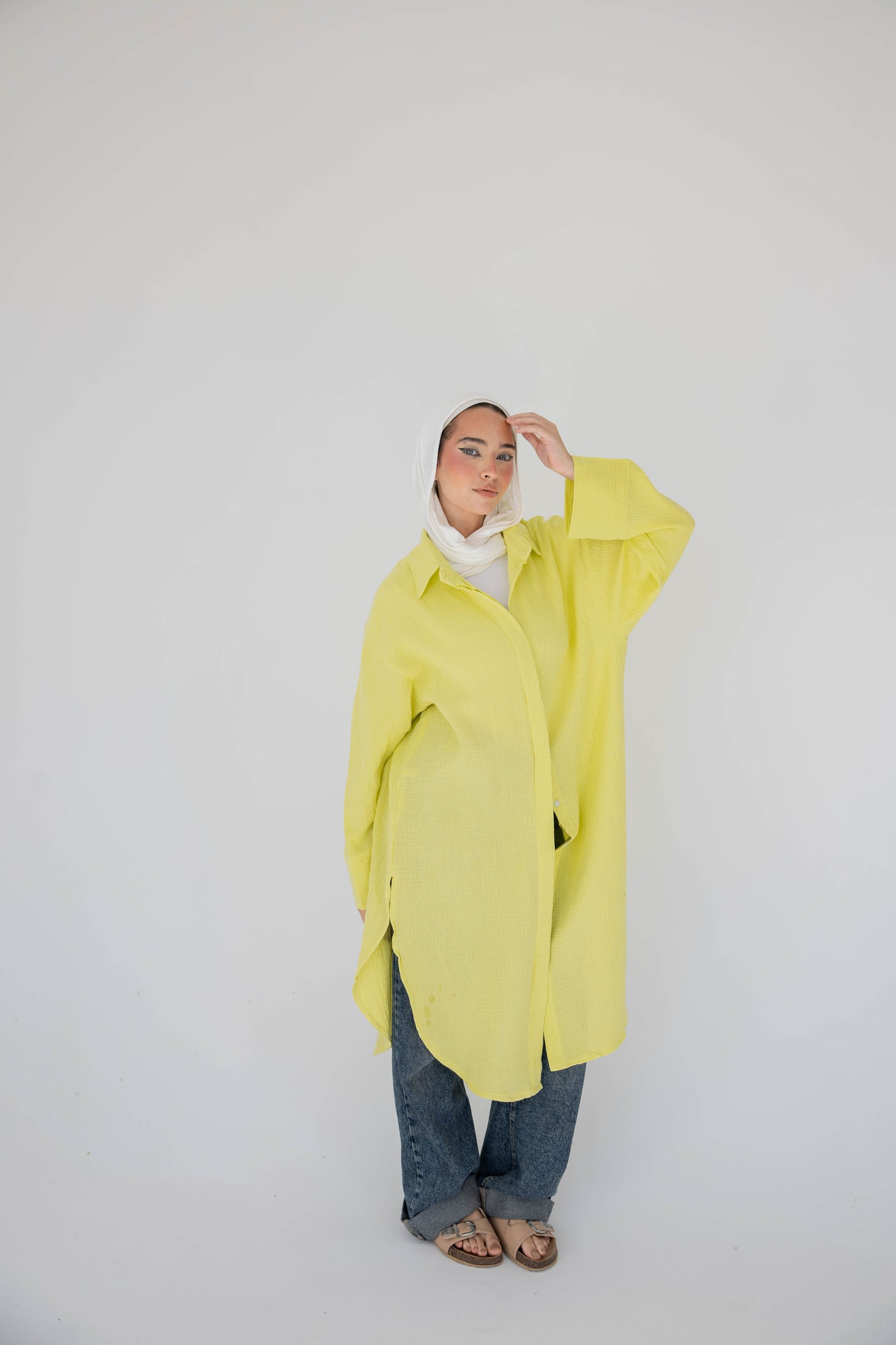 Crinkled linen long shirt in lime green