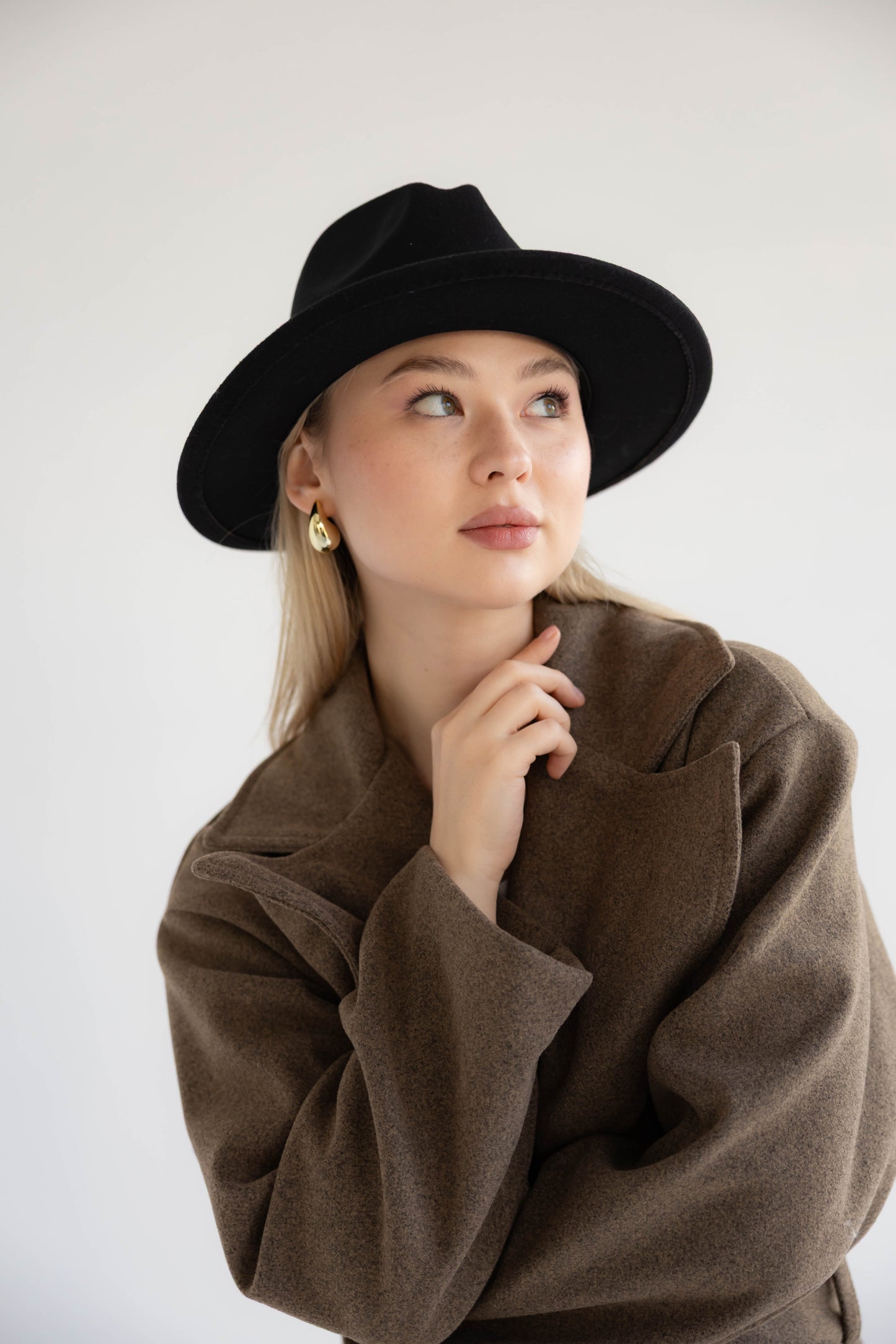 Snow Grace Coat In Coffee Bean