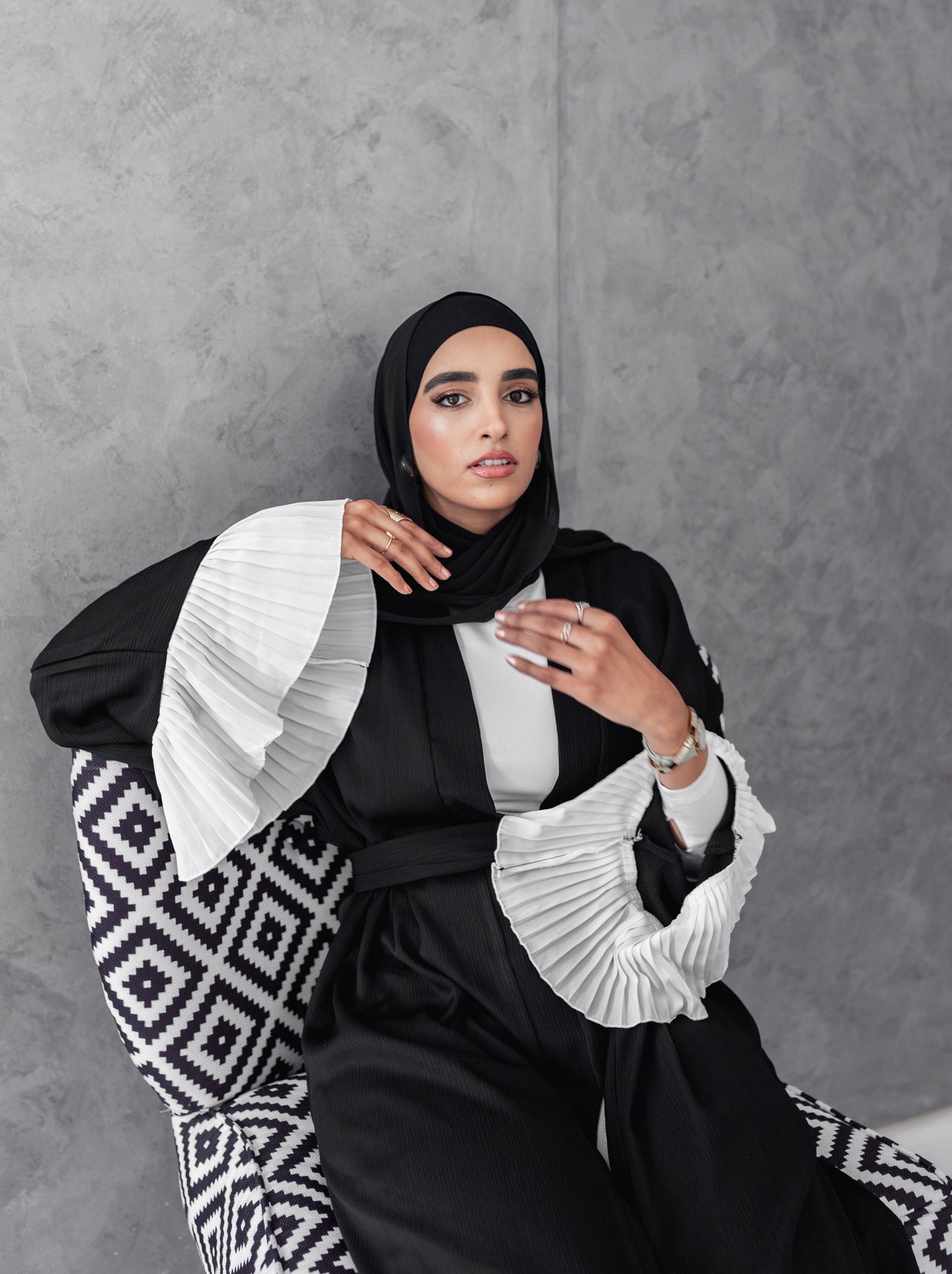 Grace Abaya in black