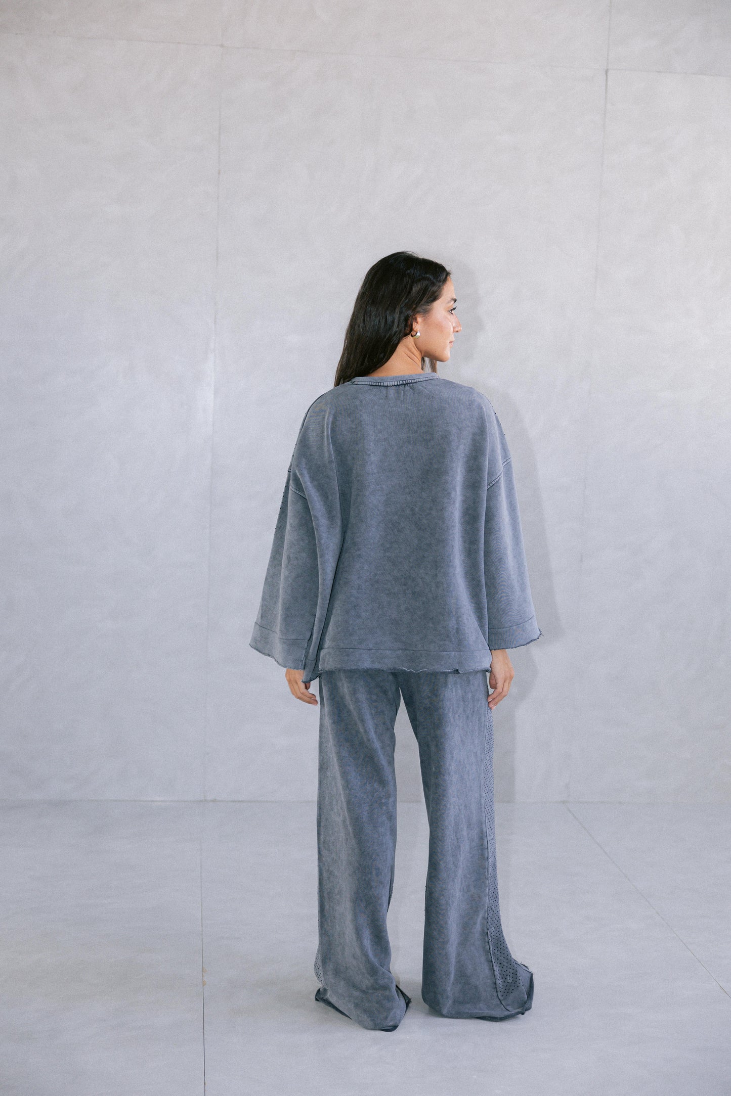 Relaxed Studded Set - Grey