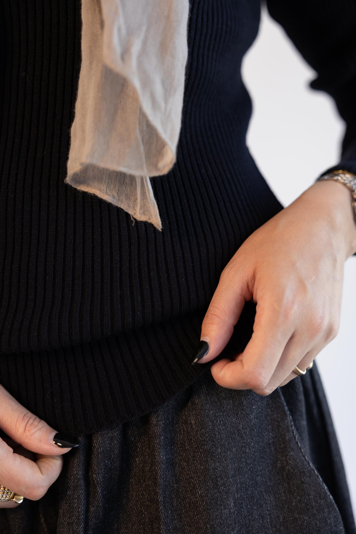 The Ribbed Knit Basic Top - Black