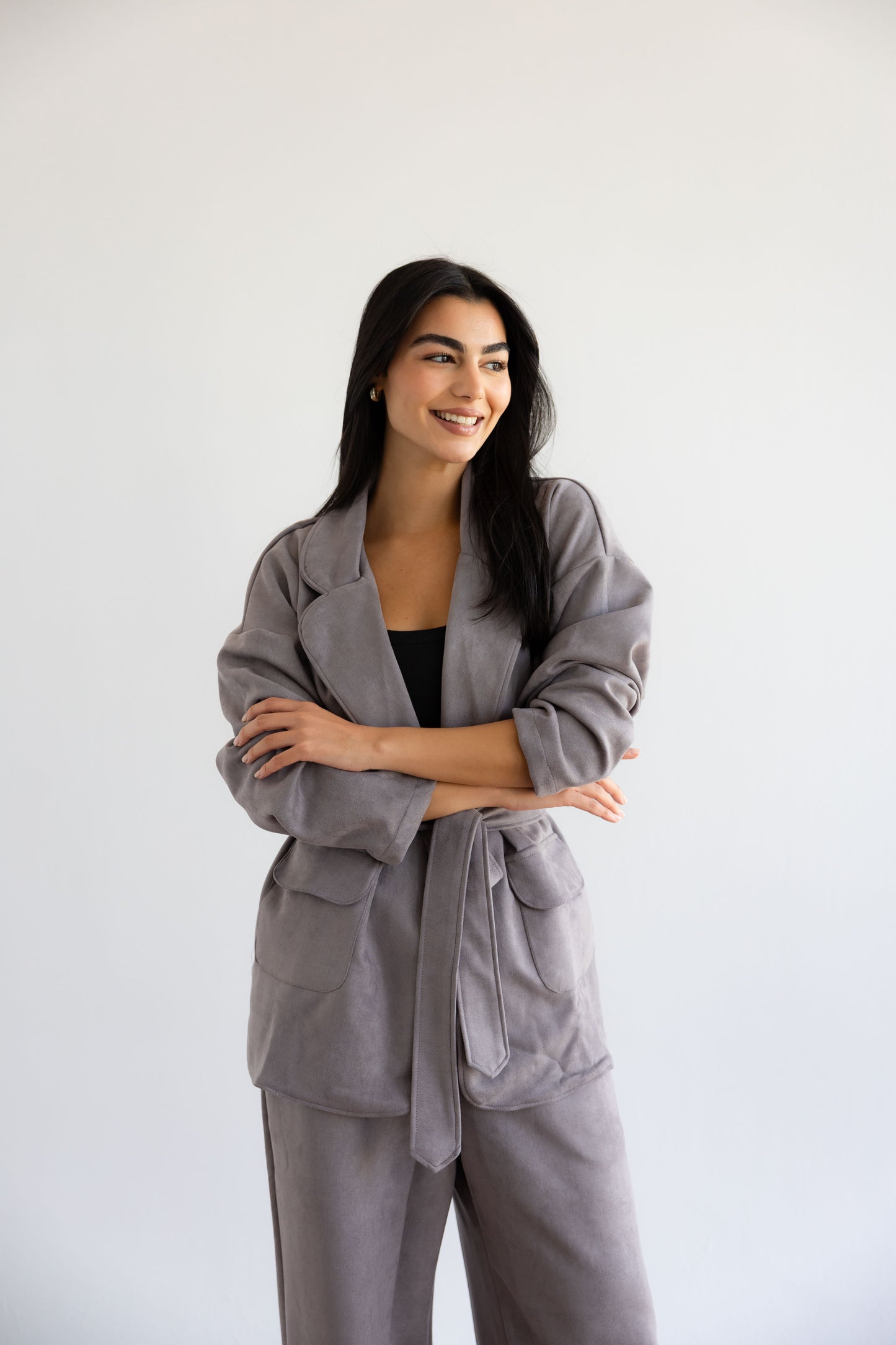 The Velvet Set In Grey