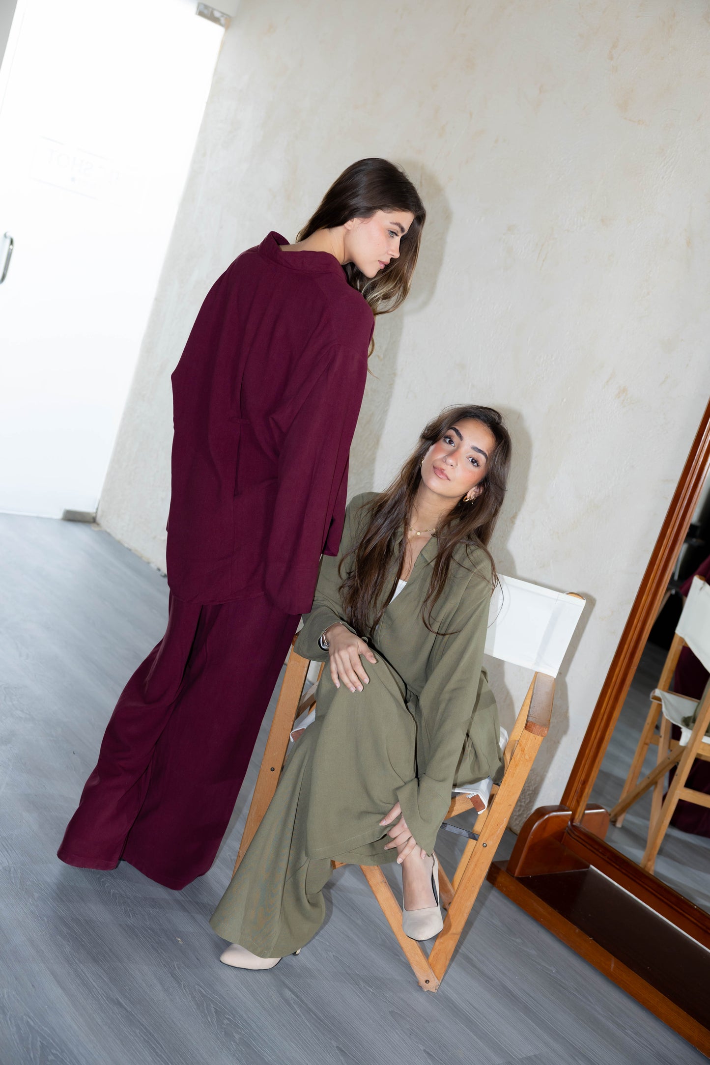 Soft Breeze Set In Ruby