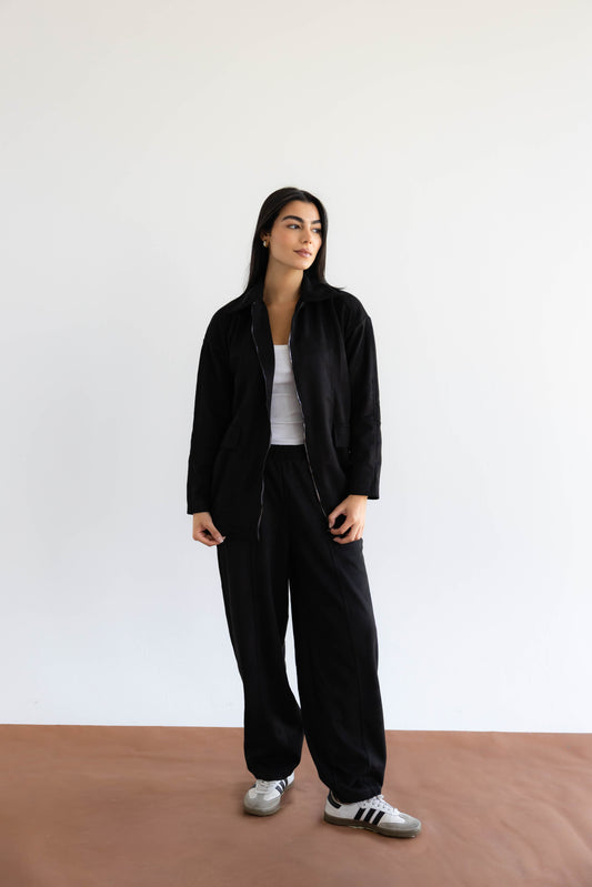 On Track Set In Black