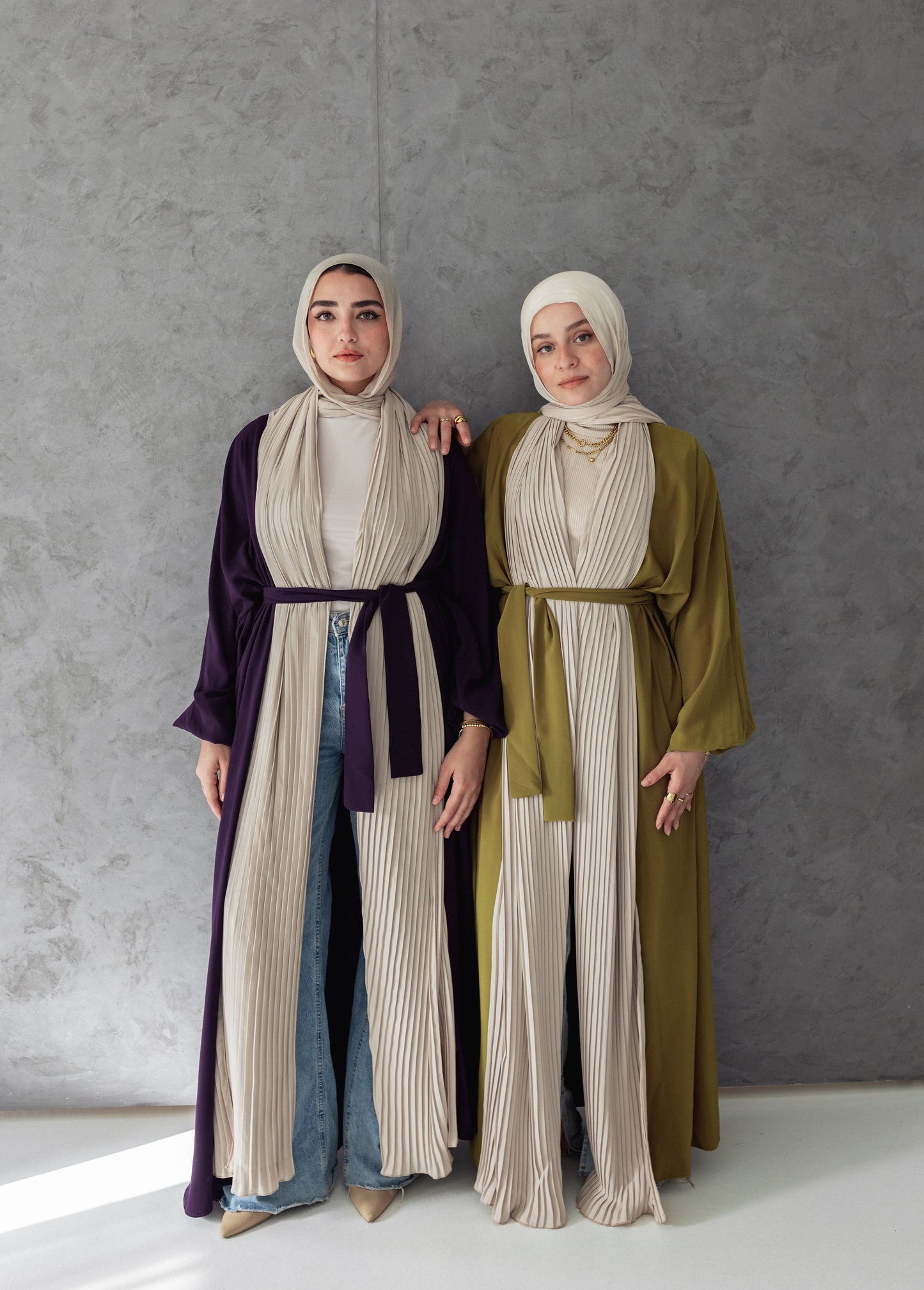 Elara abaya in Royale purple
