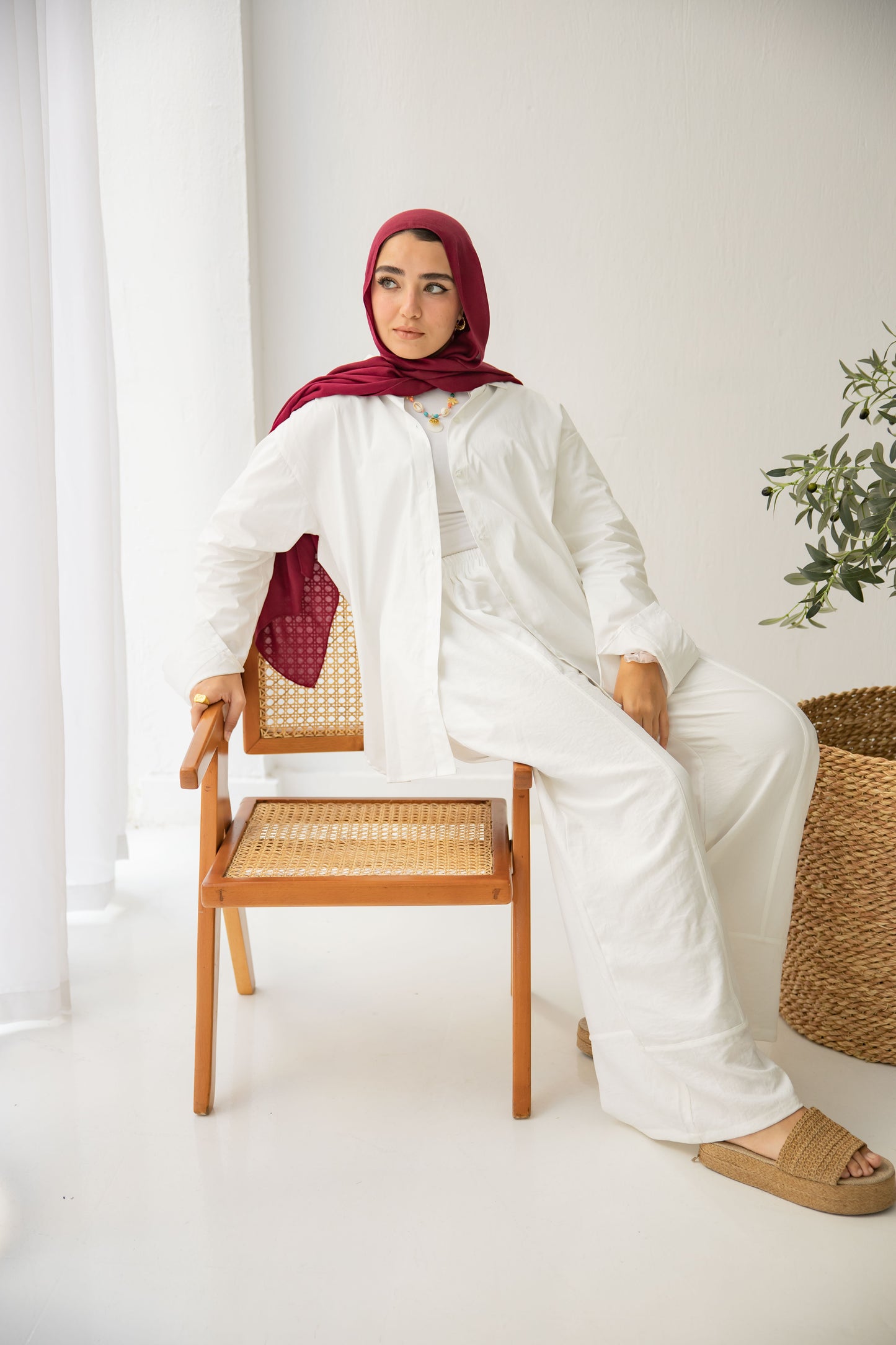 Whisper pants in white [ Non-Transparent ]