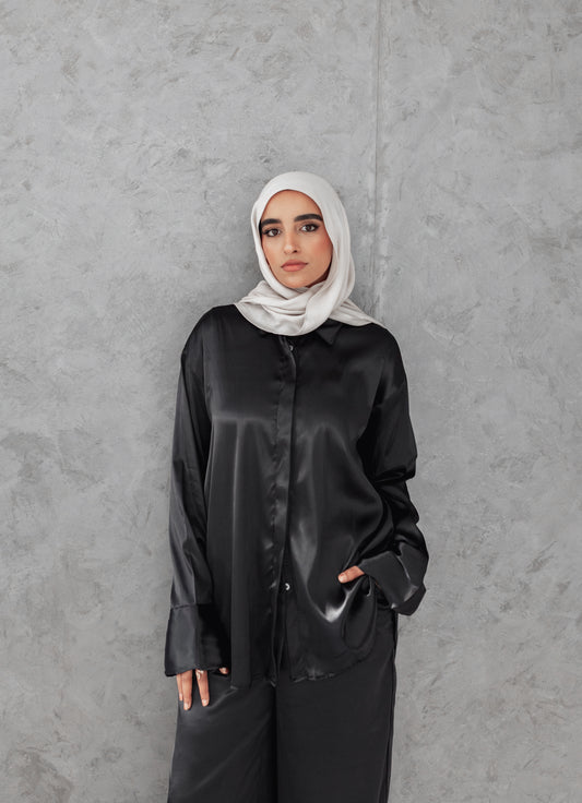 Love me silk set in black