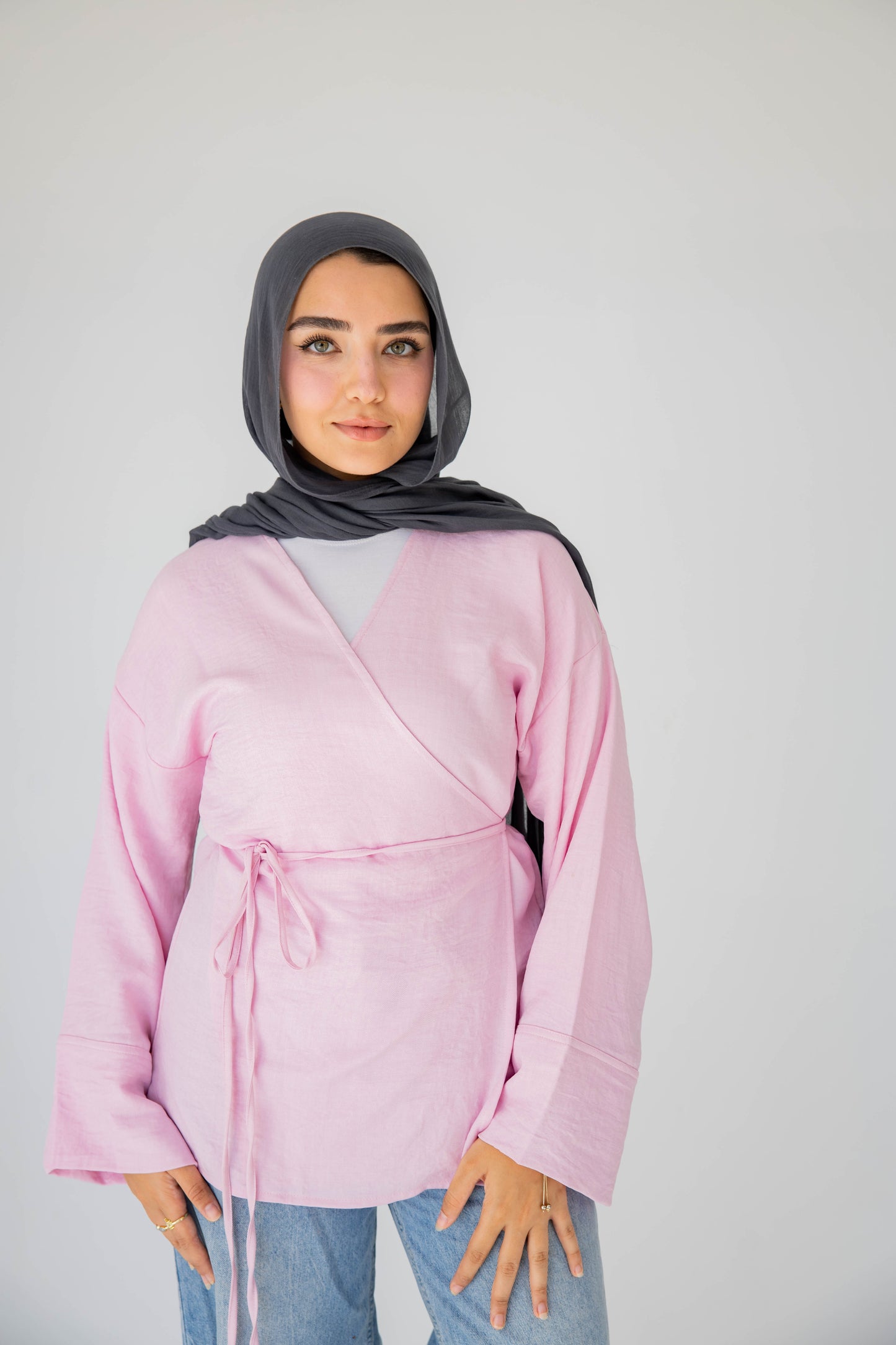 Luna wrap in Barbie pink