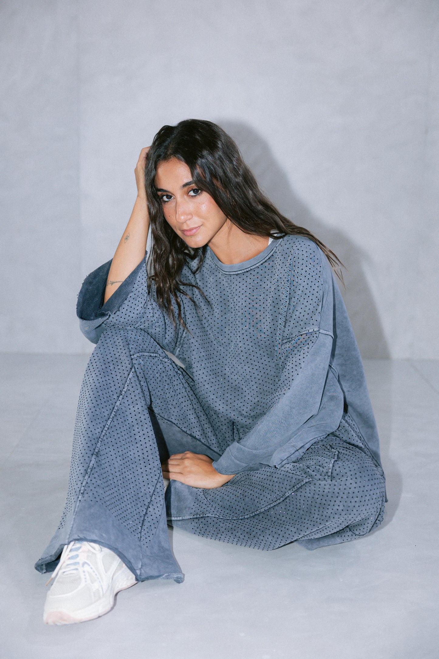 Relaxed Studded Set - Grey