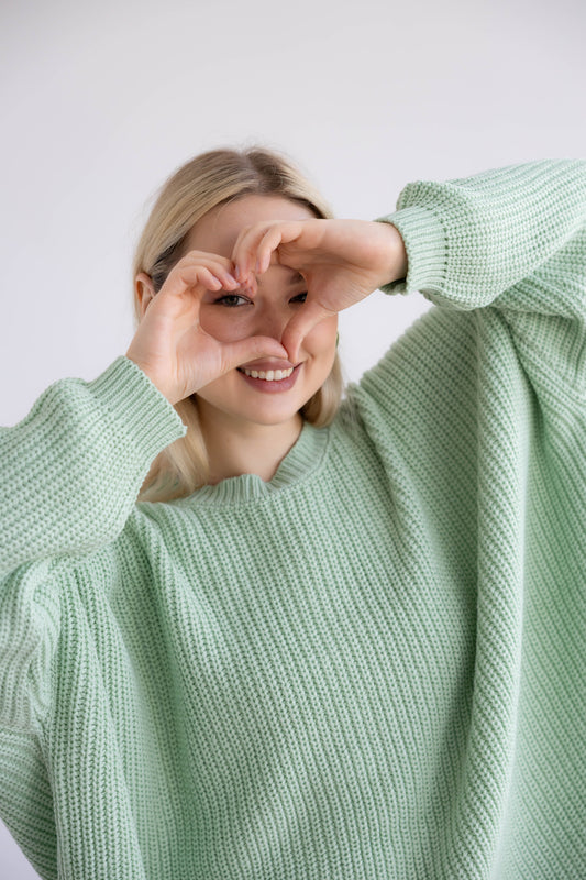 Bubblegum Knit Pullover In Mint
