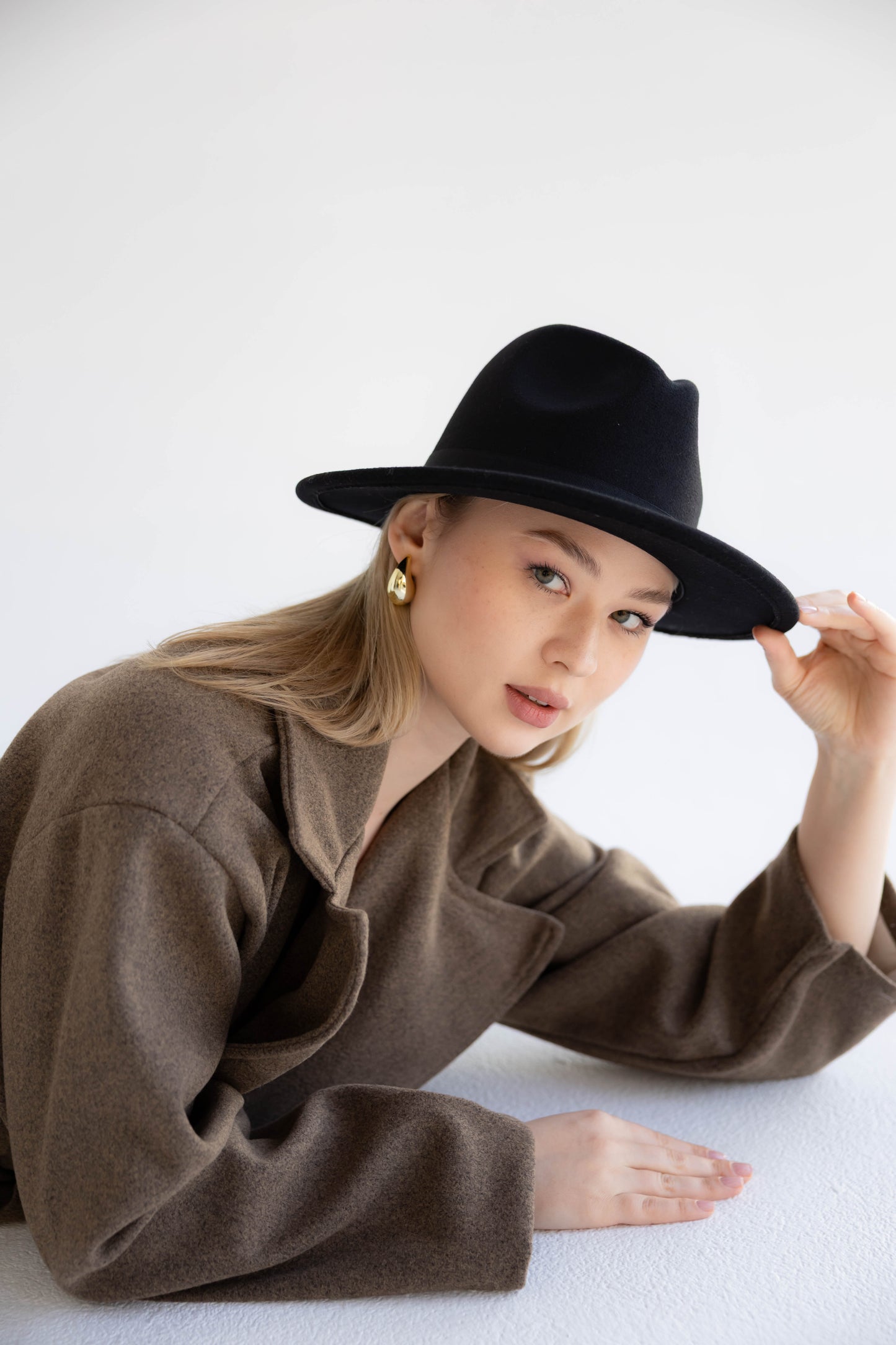 Snow Grace Coat In Coffee Bean